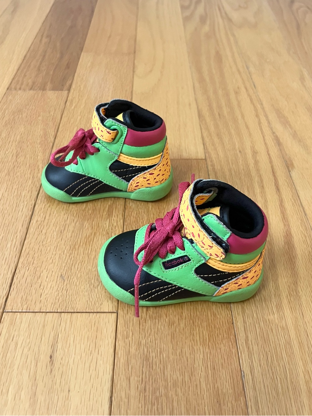 2006 Reebok Freestyle Infant Shoes Size 2